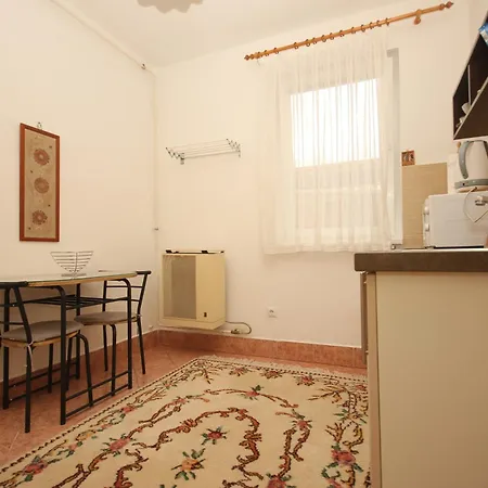 Kaya Apartment